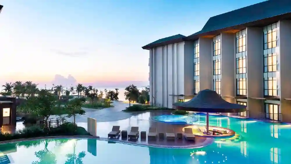 Fairfield by Marriott - Kolam Renang