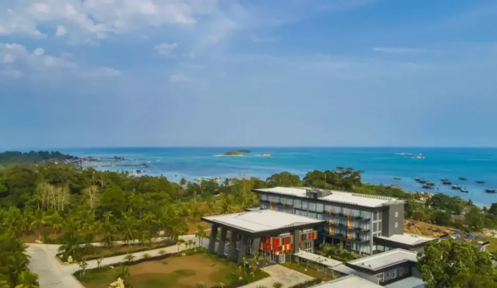 Swiss-Belresort Belitung Regency