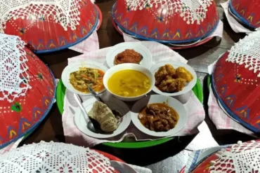 Formasi Menu Bedulang - Adat dan Budaya Melayu Belitong