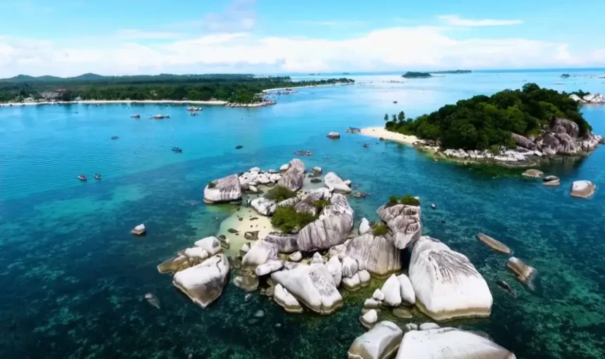 Harga Paket Tour Belitung 3 Hari 2 Malam Terbaru 2026, Itinerary Super Lengkap!