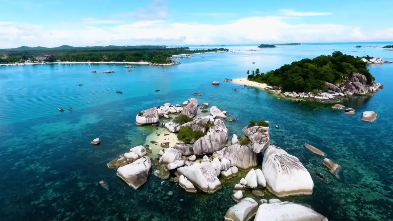 Harga Paket Tour Belitung 3 Hari 2 Malam Terbaru 2026, Itinerary Super Lengkap!