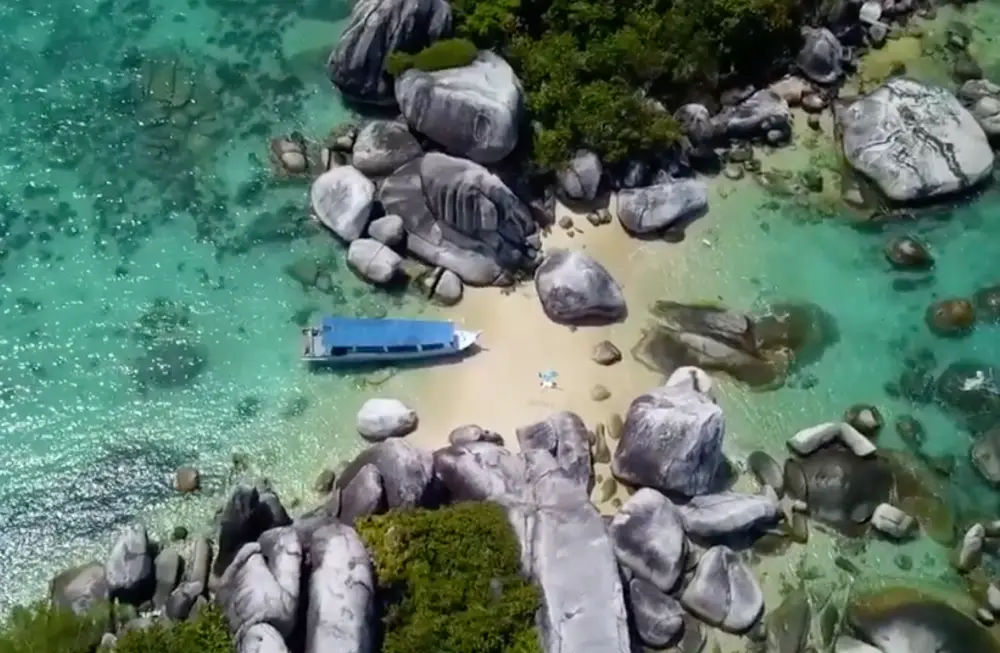 Island Hopping Belitung - Tukong Kik Mai