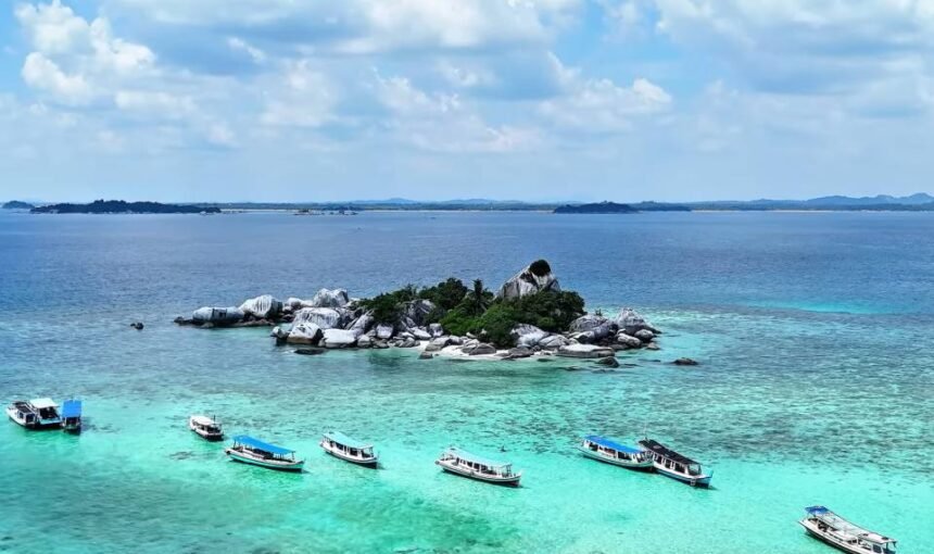 Paket Tour Belitung 2 Hari 1 Malam