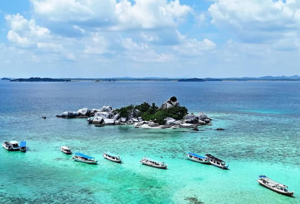 7 Alasan Logis Kenapa Pulau Belitung Super Keren dari Destinasi Lain!