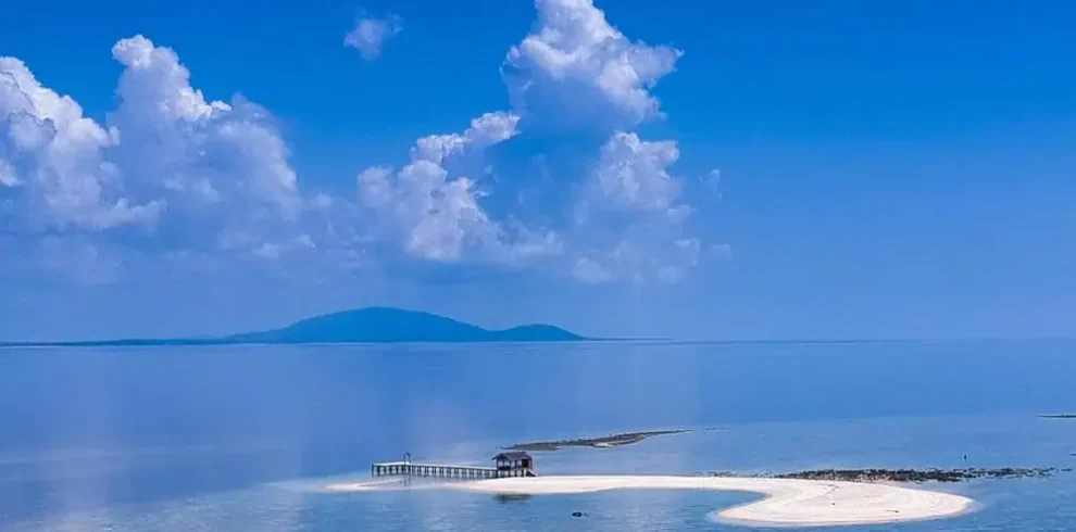 Paket Tour Belitung Timur Island Hopping Penanas