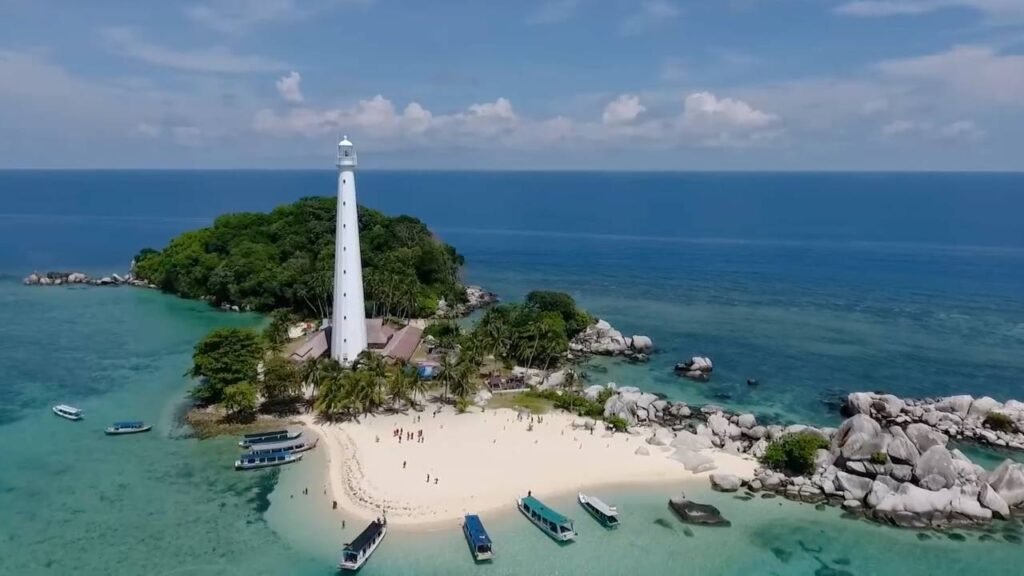 Pulau Lengkuas Belitung
