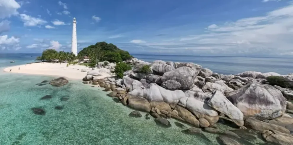 Paket Tour Belitung 3D2N