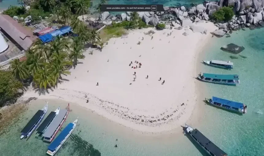 🏝️ Amazing Pulau Lengkuas Belitung: Top 1 Ikon Wisata dengan Mercusuar Legendaris & Surga Snorkeling