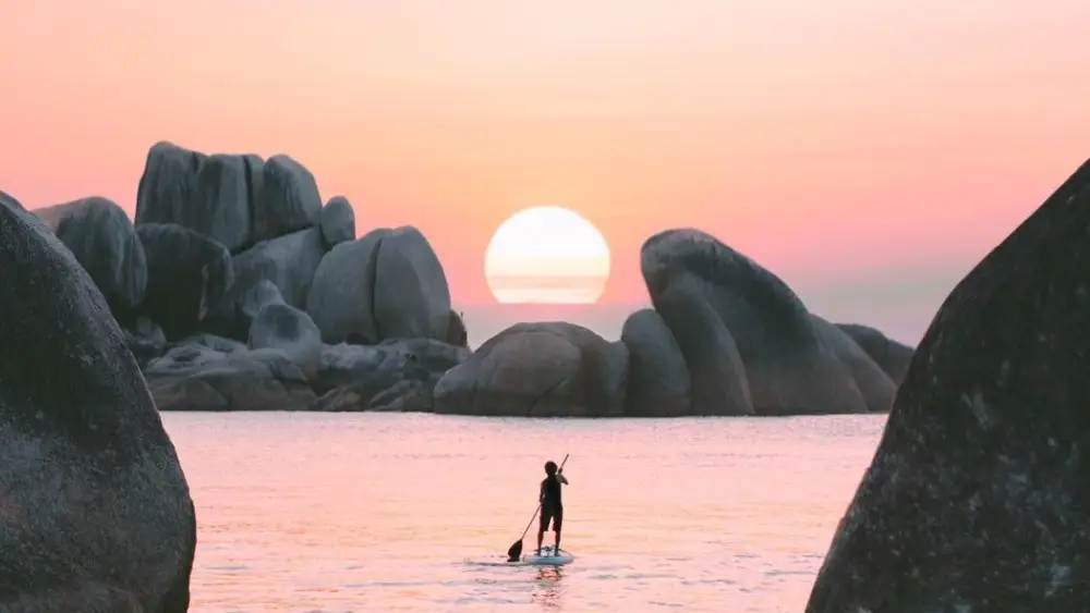 Sunset Tanjung Tinggi - Paket Tour Belitung